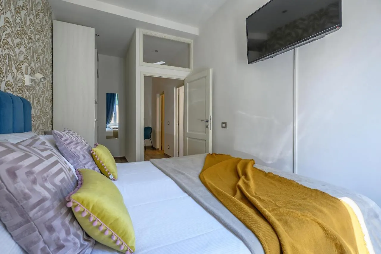 Via Macci, 59 - Florence Charming Apartments - Stylish Apartments In A Vibrant Neighborhood With So Comfortable Beds!
